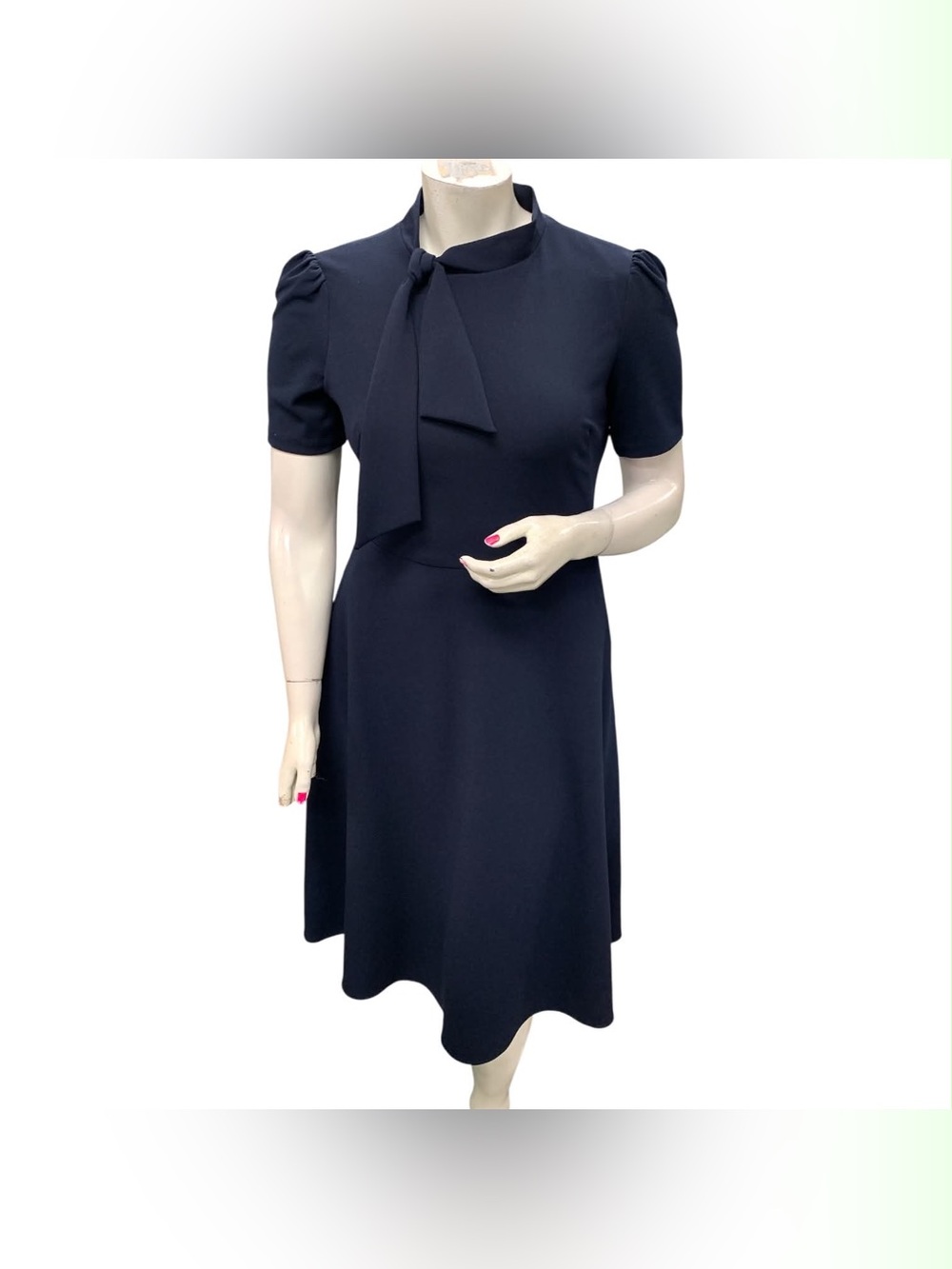 Melanie Lyne Tie-Neck Short Sleeve Midi Dress in Navy Size L